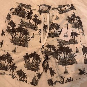 Onia men’s swim trunks size medium NWT